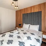 C Z Sauna, Sun & Snow Apartamento
